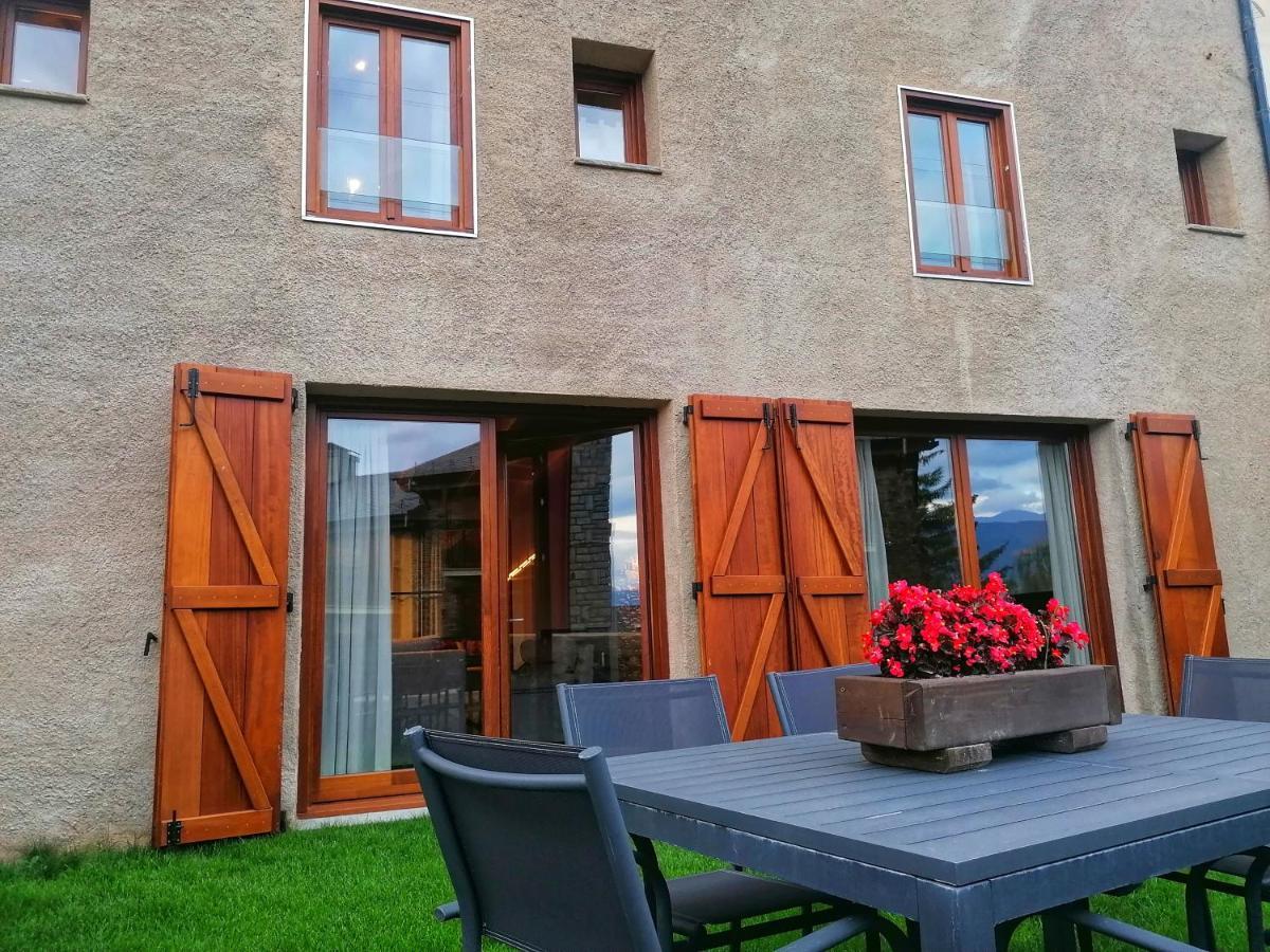 Apartament "Enclau" Turismo Rural Cal Rialla Льивия Экстерьер фото