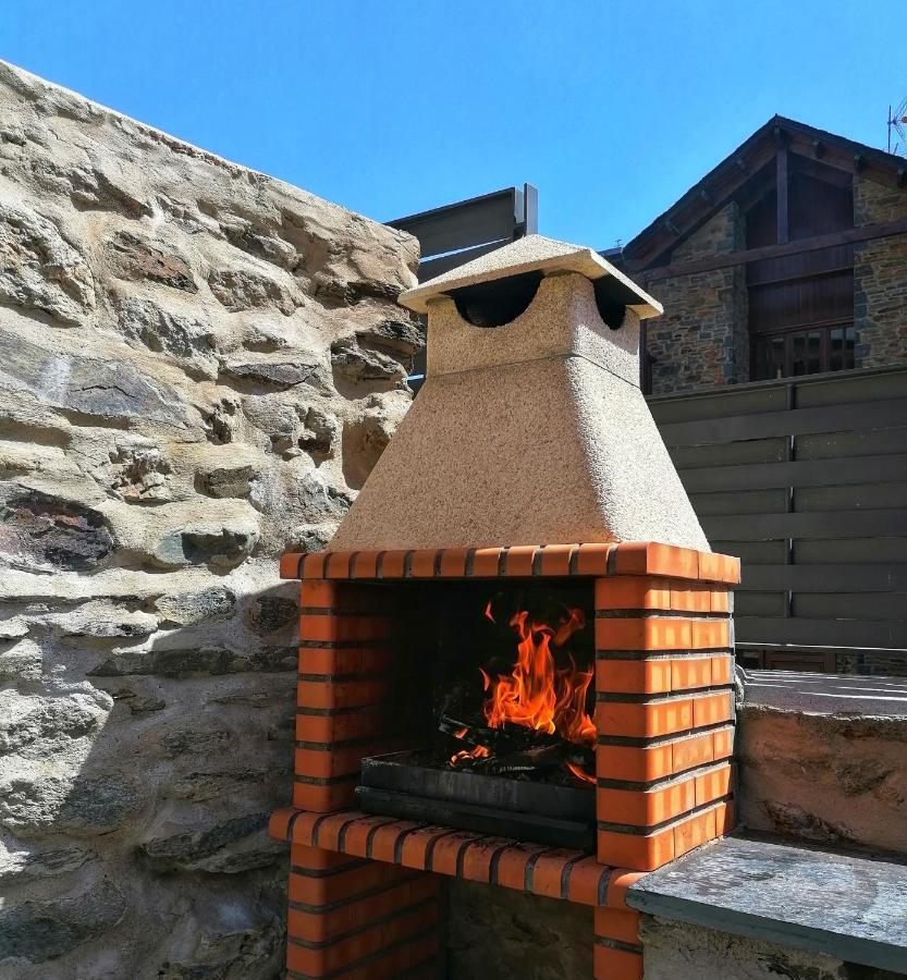 Apartament "Enclau" Turismo Rural Cal Rialla Льивия Экстерьер фото