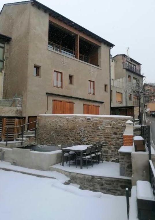 Apartament "Enclau" Turismo Rural Cal Rialla Льивия Экстерьер фото